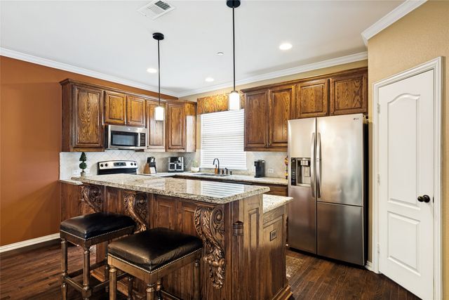 2500 Rockbrook Drive A31, Lewisville, TX 75067