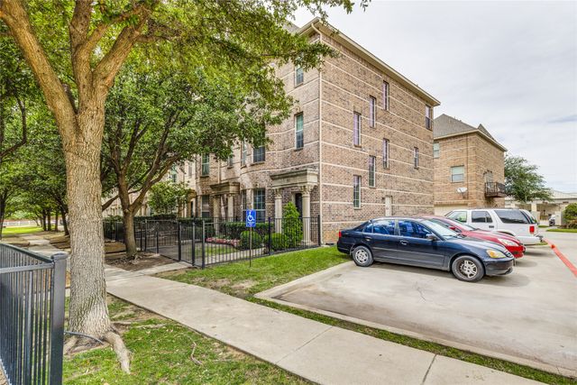 2500 Rockbrook Drive A31, Lewisville, TX 75067