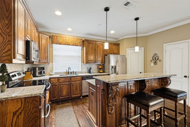 2500 Rockbrook Drive A31, Lewisville, TX 75067