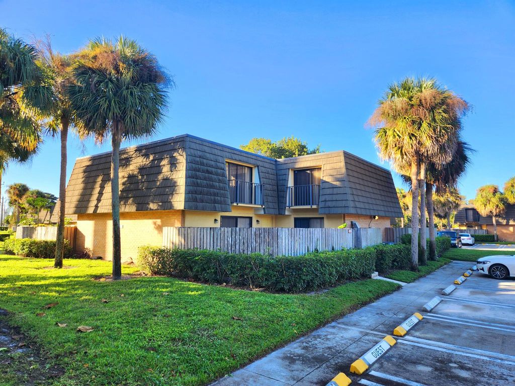 4514 45th Way, West Palm Beach, FL 33407