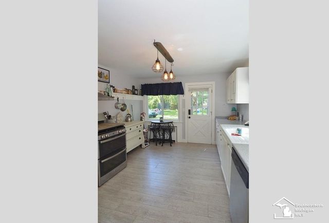 7808 Lewis Avenue, Bedford Twp, MI 48182