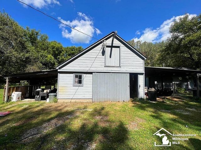 7808 Lewis Avenue, Bedford Twp, MI 48182