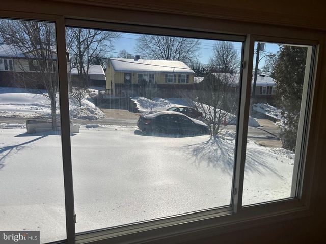 7208 POWHATAN ST, Lanham, MD 20706