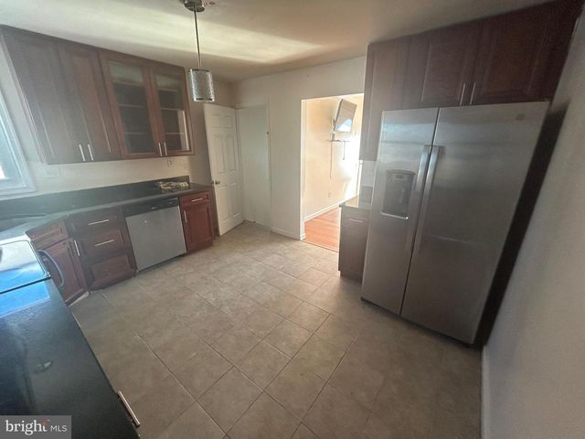 7208 POWHATAN ST, Lanham, MD 20706