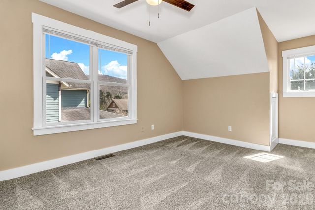 5 Veranda Trail 19, Asheville, NC 28803