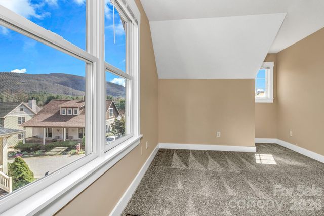 5 Veranda Trail 19, Asheville, NC 28803