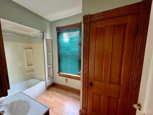 1323 Franklin Avenue, Cincinnati, OH 45237