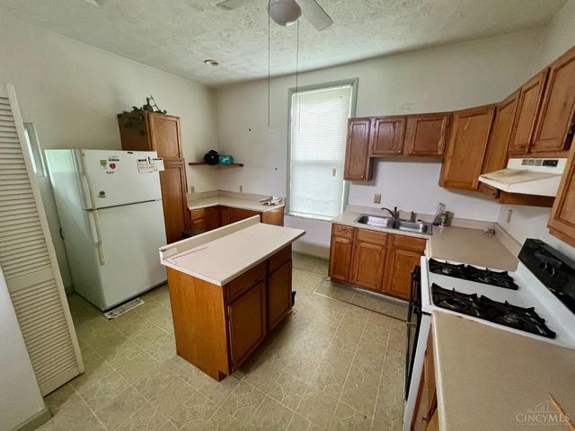 1323 Franklin Avenue, Cincinnati, OH 45237