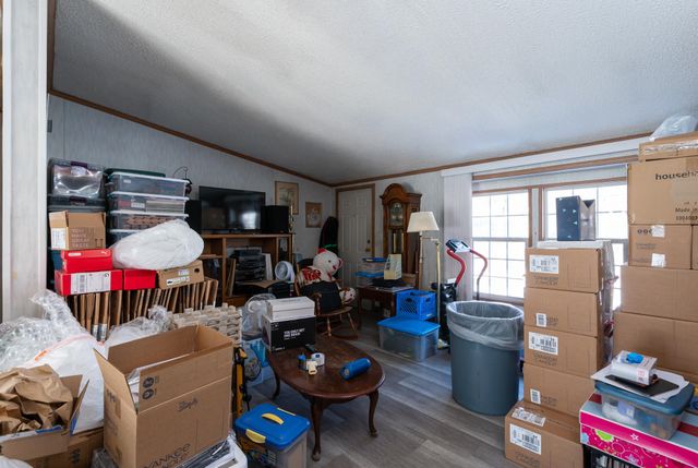 8 Miriam Road, Merrimack, NH 03054