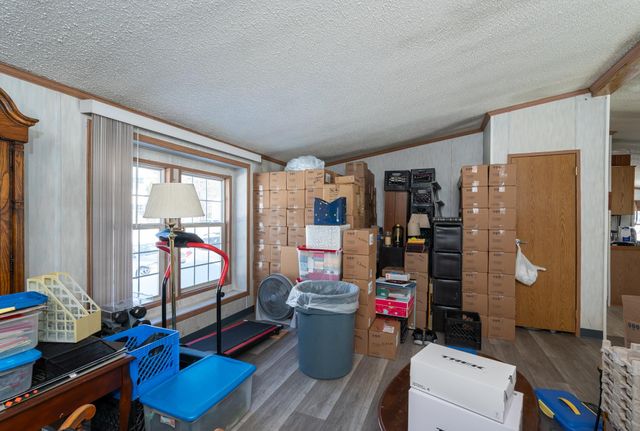 8 Miriam Road, Merrimack, NH 03054