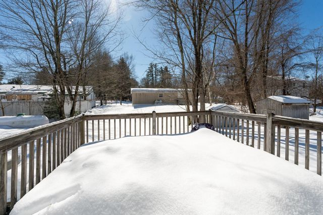 8 Miriam Road, Merrimack, NH 03054