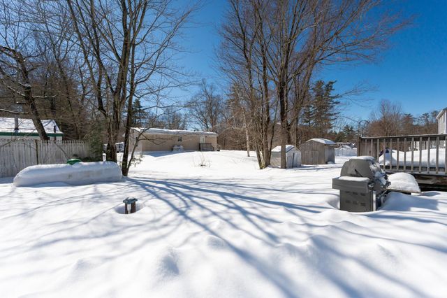 8 Miriam Road, Merrimack, NH 03054