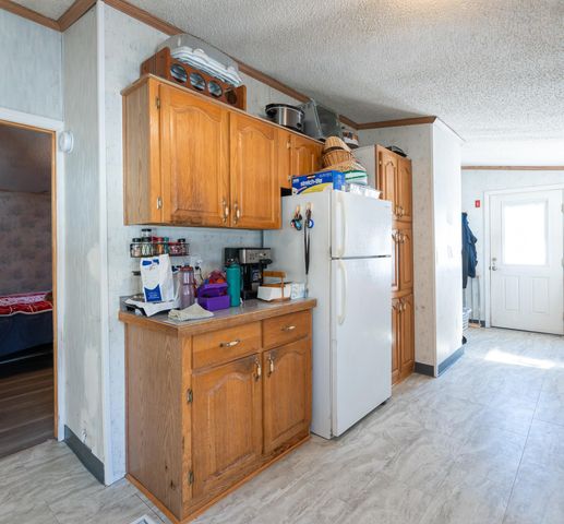 8 Miriam Road, Merrimack, NH 03054