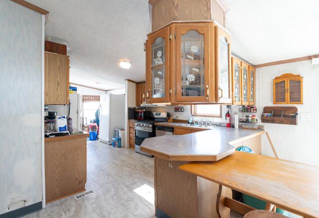 8 Miriam Road, Merrimack, NH 03054