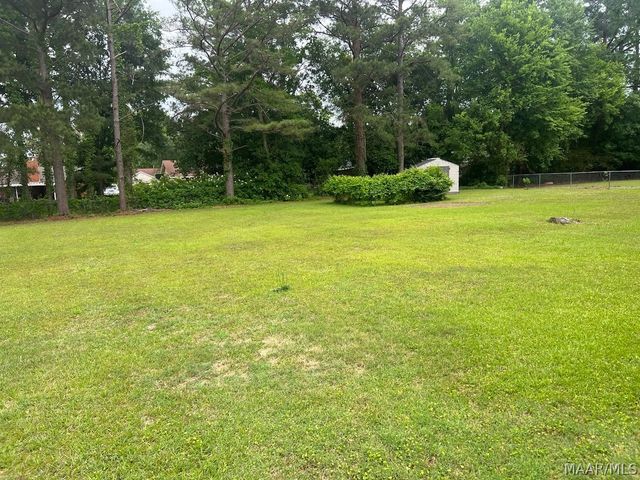 233 Carol Villa Drive, Montgomery, AL 36109