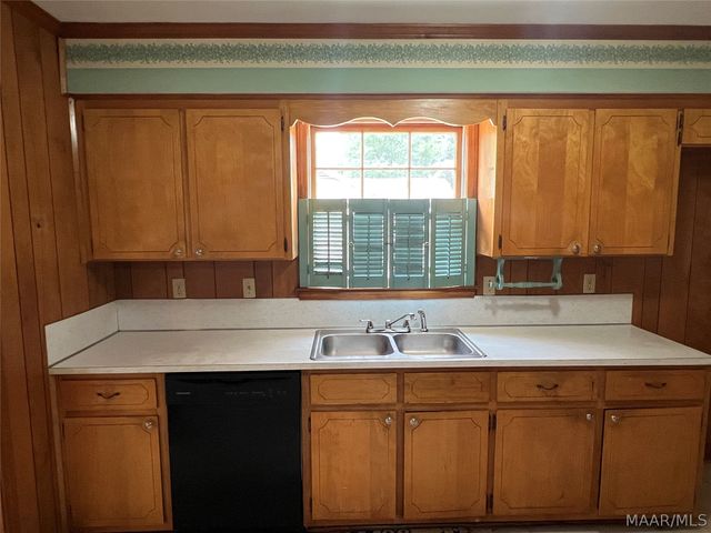233 Carol Villa Drive, Montgomery, AL 36109