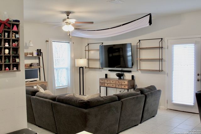 129 Rustic Glen, San Marcos, TX 78666