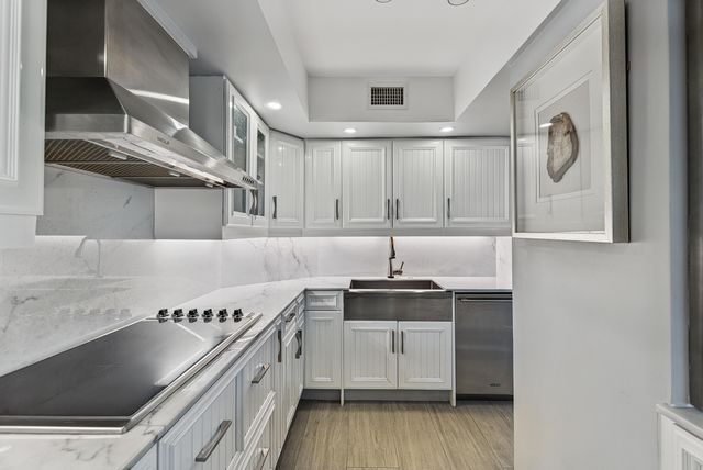 3800 GALT OCEAN Drive 105, Fort Lauderdale, FL 33308