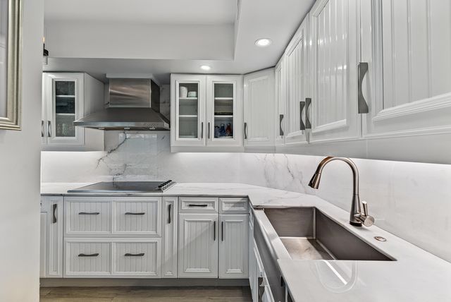 3800 GALT OCEAN Drive 105, Fort Lauderdale, FL 33308