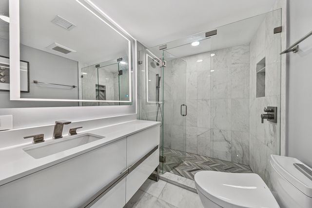 3800 GALT OCEAN Drive 105, Fort Lauderdale, FL 33308