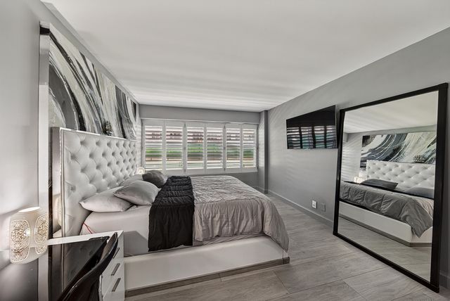 3800 GALT OCEAN Drive 105, Fort Lauderdale, FL 33308