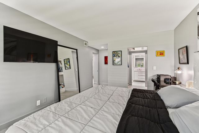 3800 GALT OCEAN Drive 105, Fort Lauderdale, FL 33308