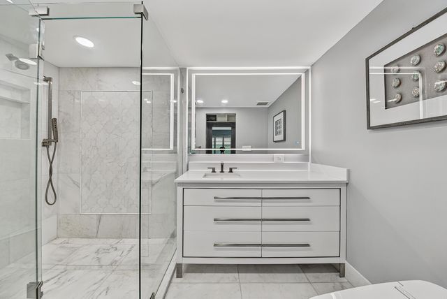 3800 GALT OCEAN Drive 105, Fort Lauderdale, FL 33308