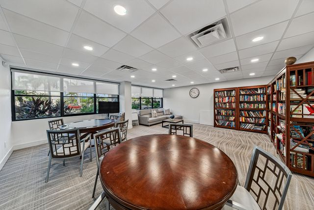 3800 GALT OCEAN Drive 105, Fort Lauderdale, FL 33308