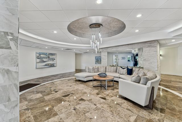 3800 GALT OCEAN Drive 105, Fort Lauderdale, FL 33308