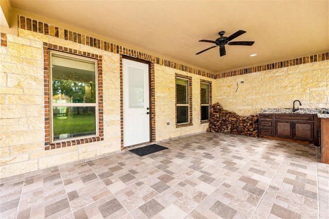 19534 Desna Drive, Porter, TX 77365