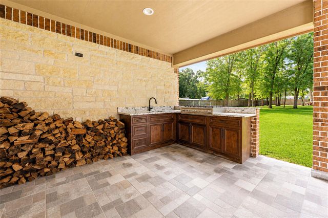 19534 Desna Drive, Porter, TX 77365