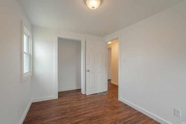 1501 Stringtown Road, Evansville, IN 47711