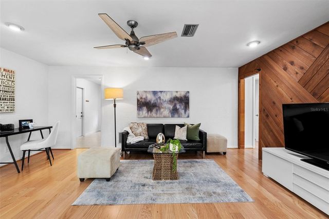 511 RIVIERA BAY DRIVE NE, St Petersburg, FL 33702