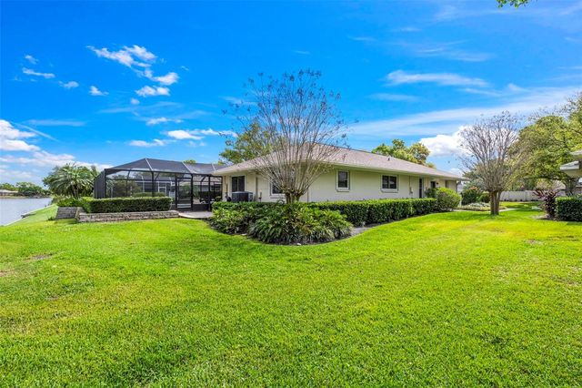 511 RIVIERA BAY DRIVE NE, St Petersburg, FL 33702