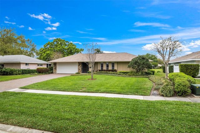 511 RIVIERA BAY DRIVE NE, St Petersburg, FL 33702