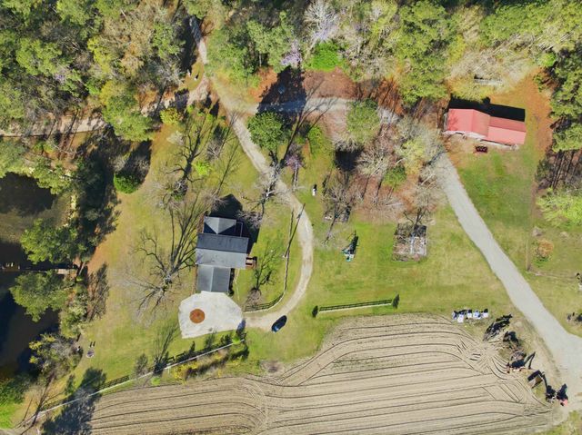 1468 Azalea Dr., Galivants Ferry, SC 29544