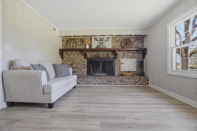 1468 Azalea Dr., Galivants Ferry, SC 29544