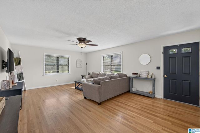 403 LITTLEJOHN ROAD, Clanton, AL 35045