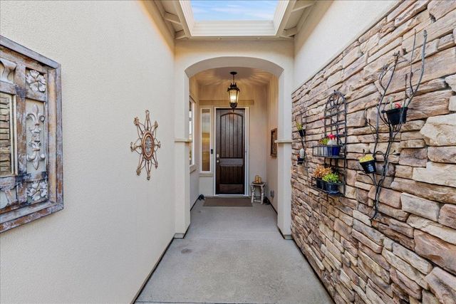 2142 Fawndale Ln, Lincoln, CA 95648