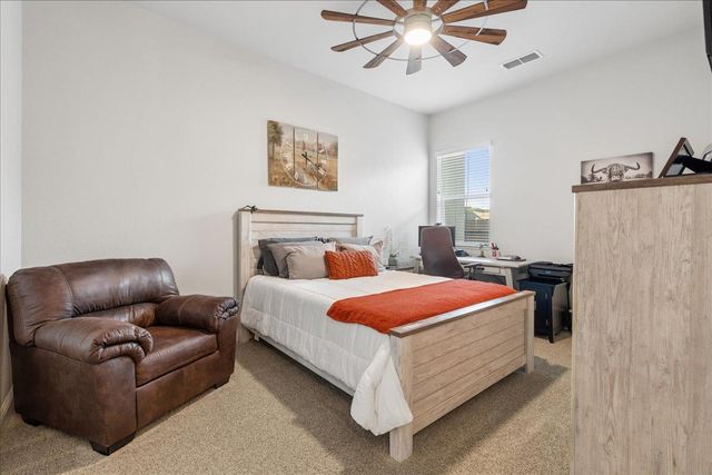 2142 Fawndale Ln, Lincoln, CA 95648