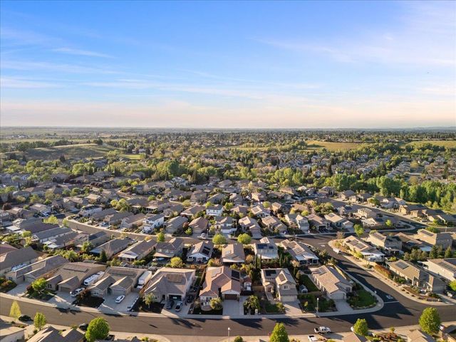 2142 Fawndale Ln, Lincoln, CA 95648