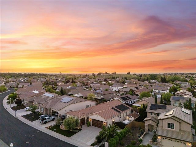 2142 Fawndale Ln, Lincoln, CA 95648