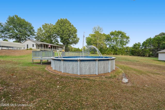 13585 Holly Springs Road, Byhalia, MS 38611