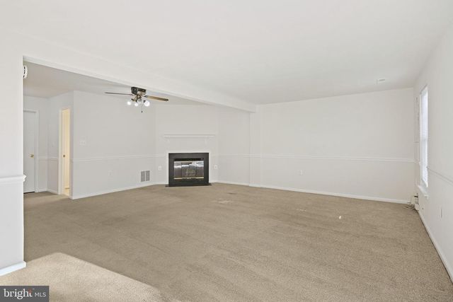 19105 CHERRY BEND DR, Germantown, MD 20874