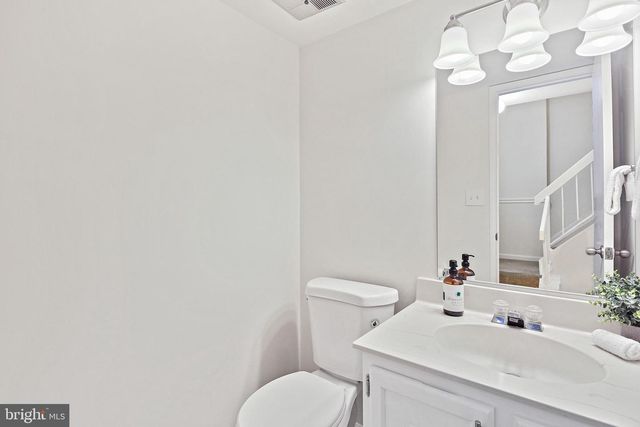 19105 CHERRY BEND DR, Germantown, MD 20874