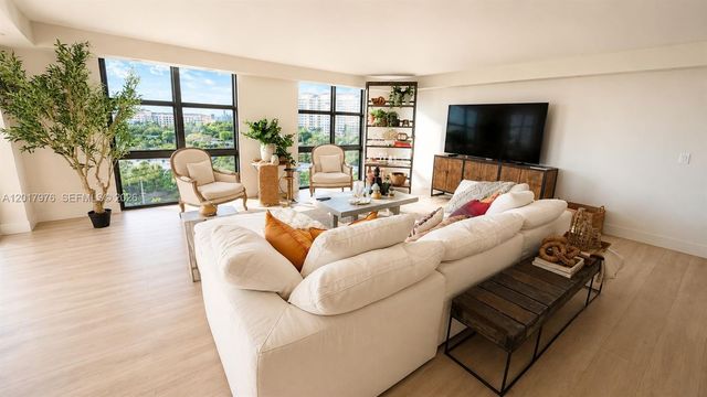 1121 Crandon Blvd E708, Key Biscayne, FL 33149