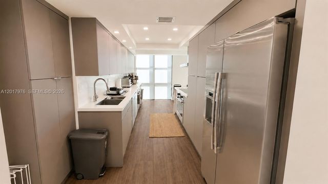 1121 Crandon Blvd E708, Key Biscayne, FL 33149