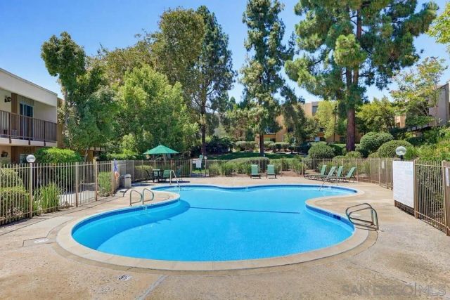 5700 Baltimore Dr 76, La Mesa, CA 91942