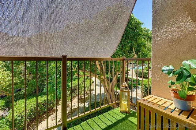 5700 Baltimore Dr 76, La Mesa, CA 91942