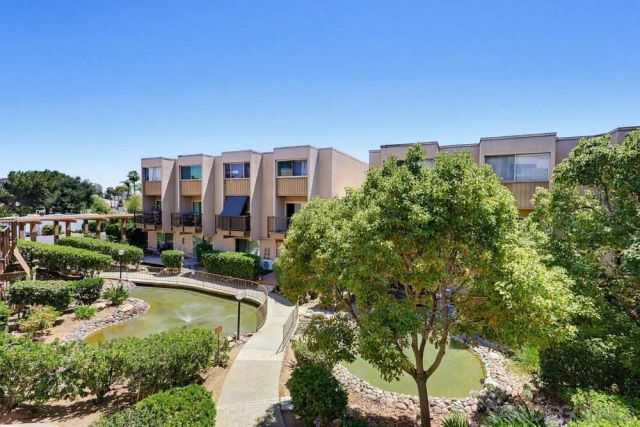 5700 Baltimore Dr 76, La Mesa, CA 91942